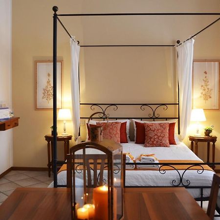 My Suite Home - Riva Del Garda Bagian luar foto